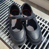 Школьные туфли Biomecanics на девочку  34 размер