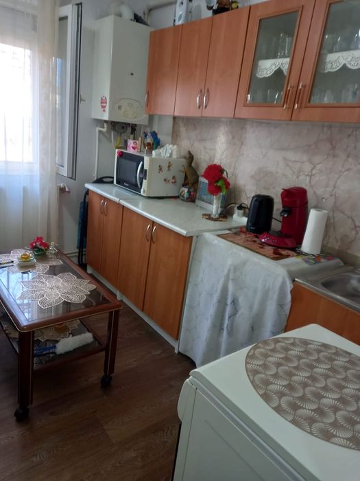 Vand apartament 2 camere