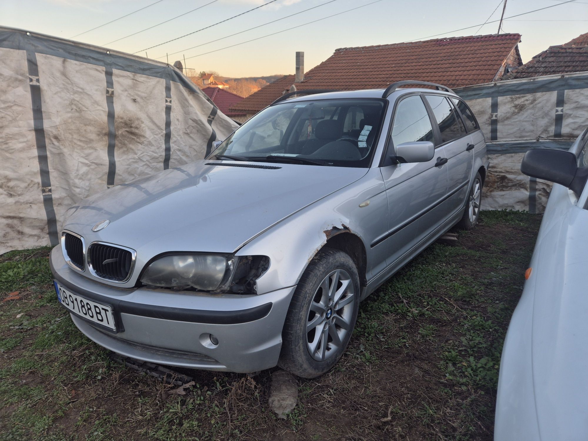 На части BMW e46
