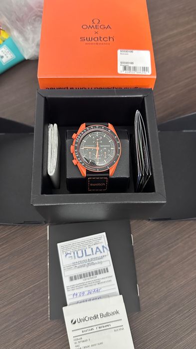 Omega x Swatch - Mission on Earth : Lava