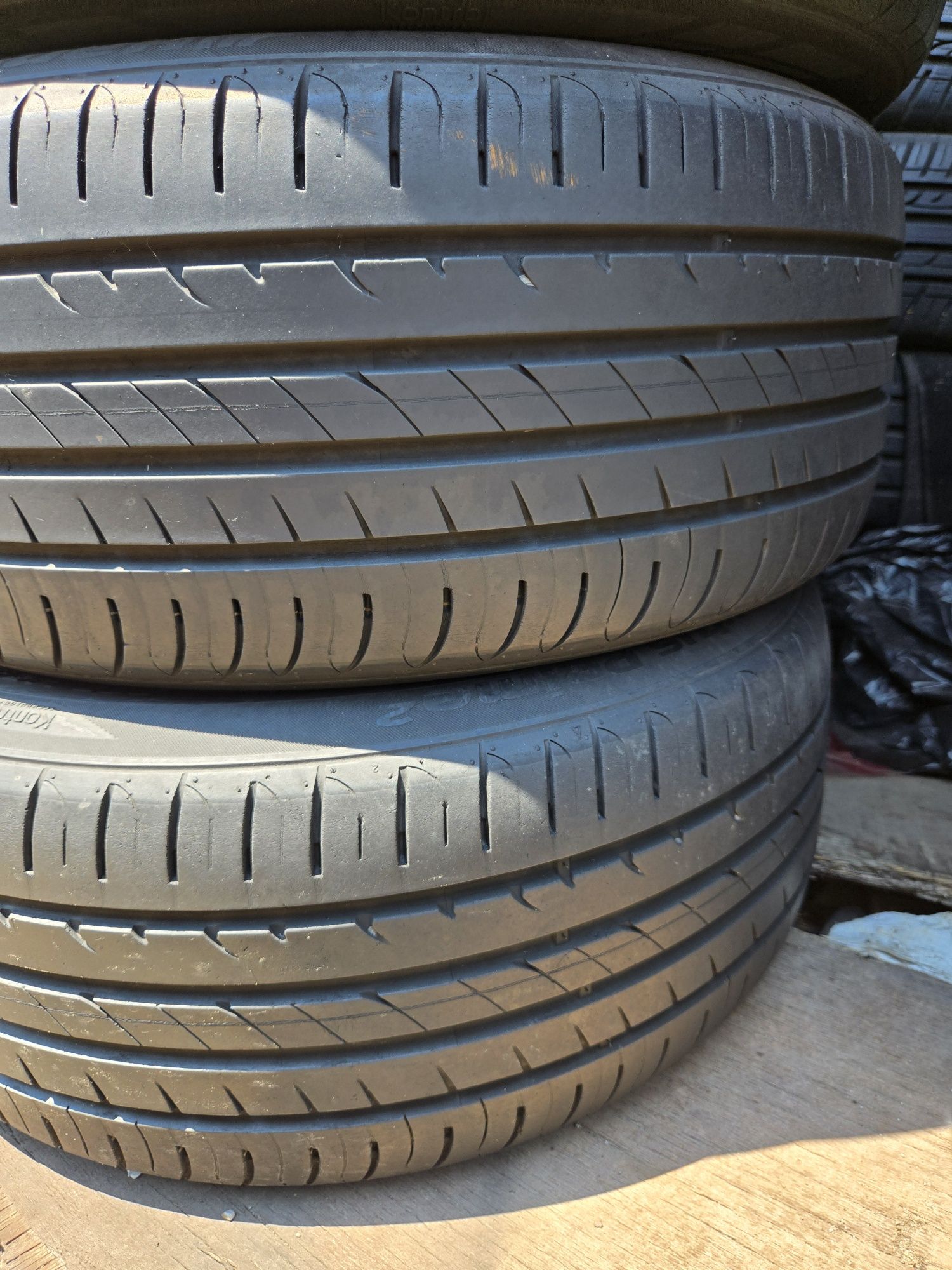 4бр. 225 45 17 Hankook летни.