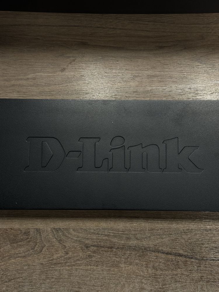 D-Link DES-1210-28/ME/B3B управляемый L2 коммутатор