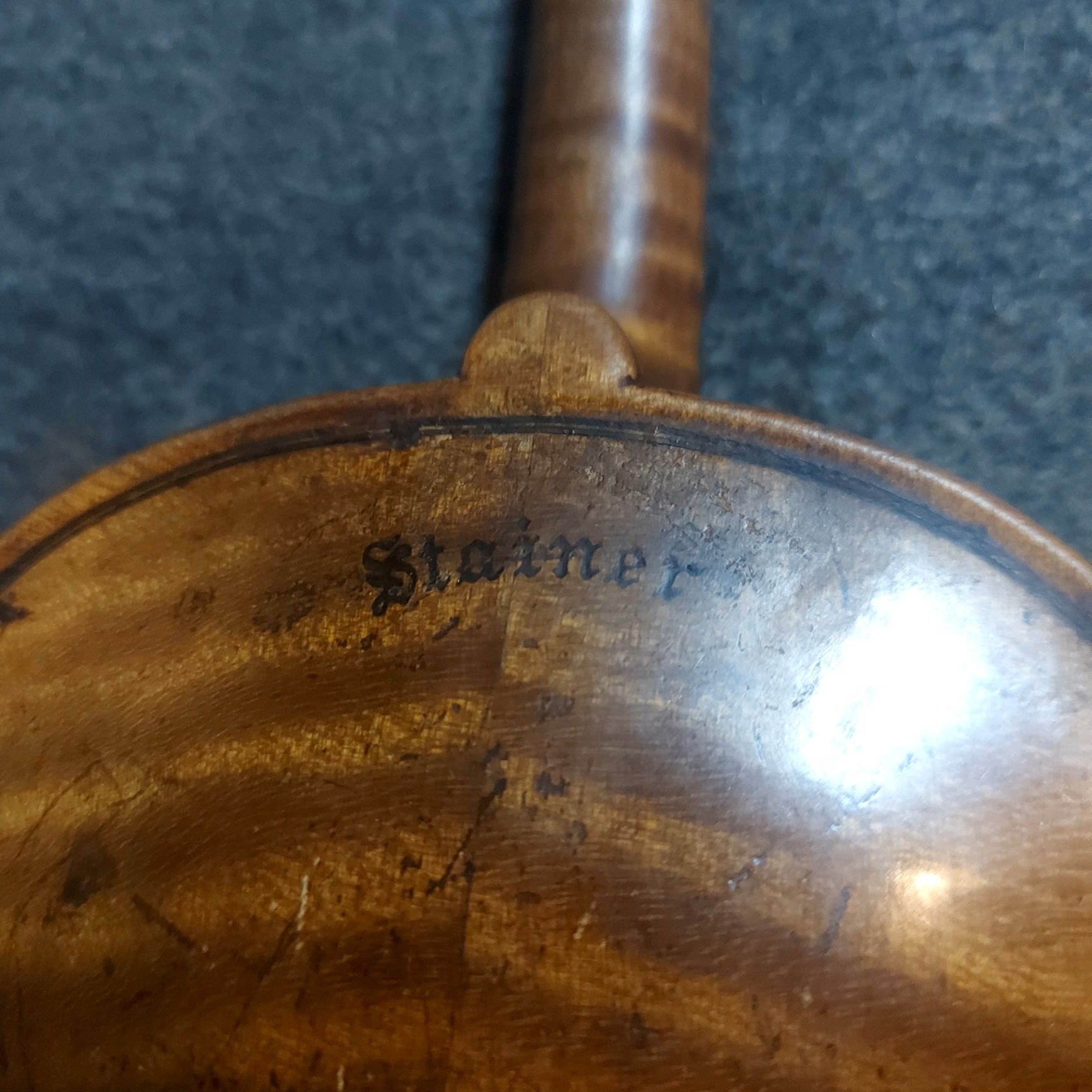 Vioara veche Steiner mica
