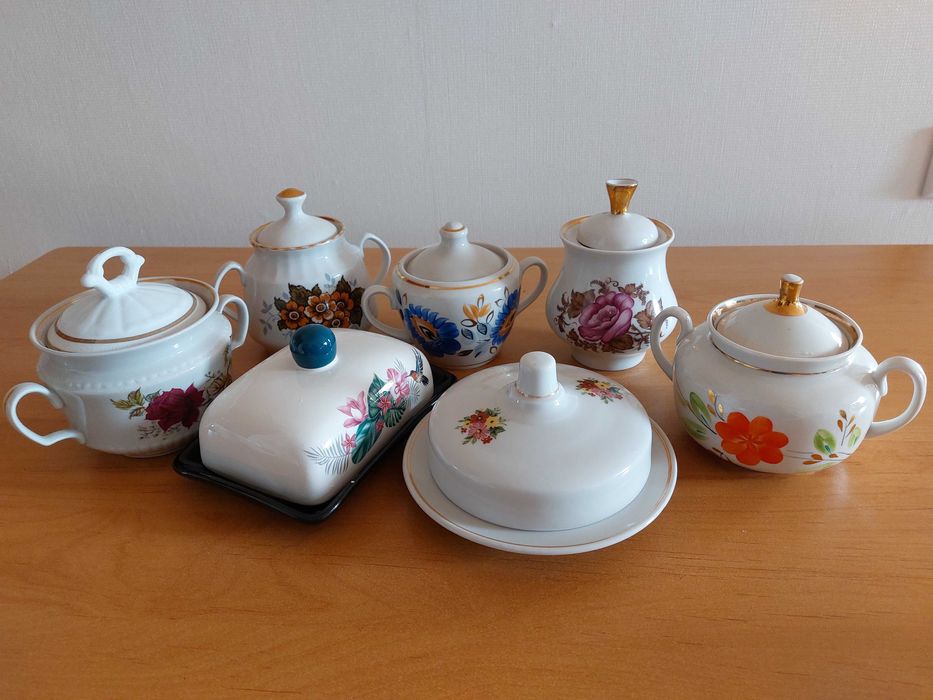 Продам посуду в отличном состоянии