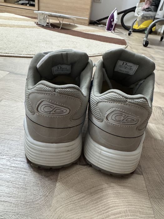 Dior b30, purtati