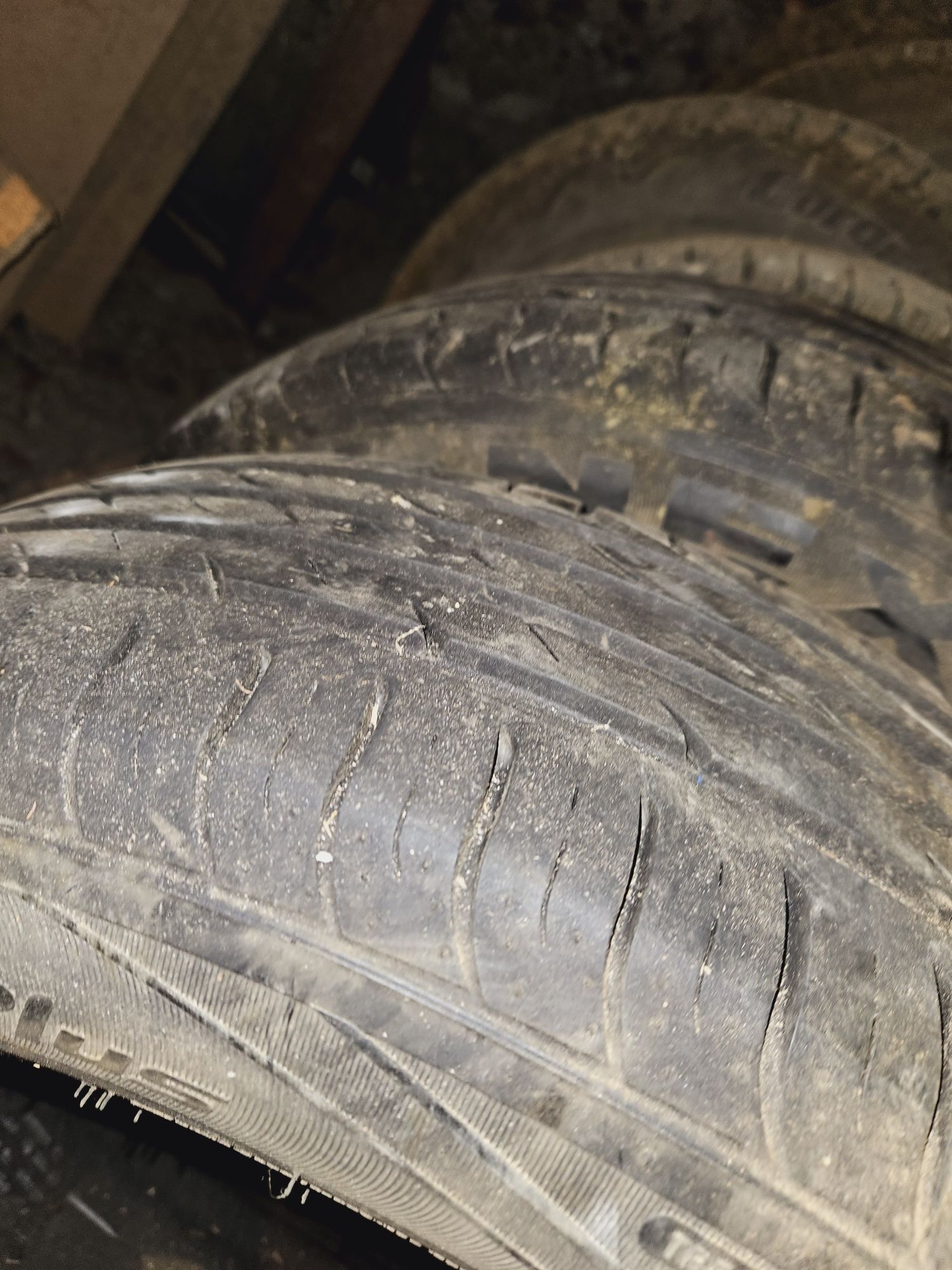 NEXEN N'Fera RU1 215/60 R17 96H без шипов