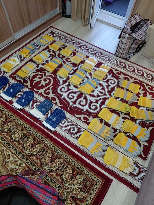 Перчатки стройки