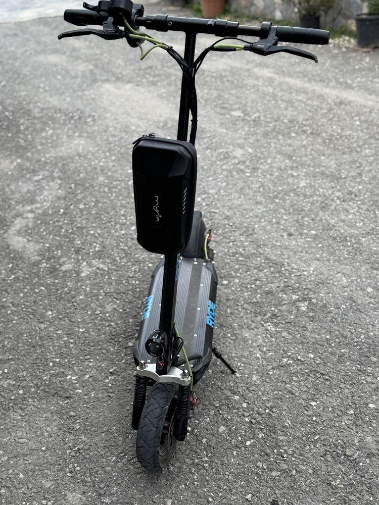 Trotineta Ride 600 SPECiALĂ\sau schimb cu G2