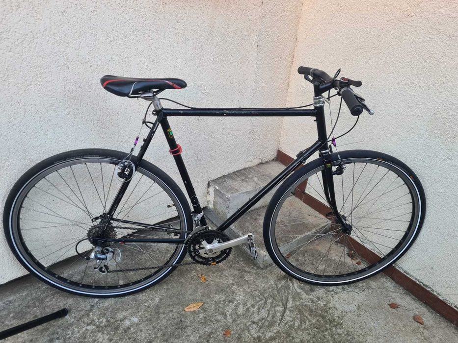 Bicicleta touring gravel Bianchi Koga Giant