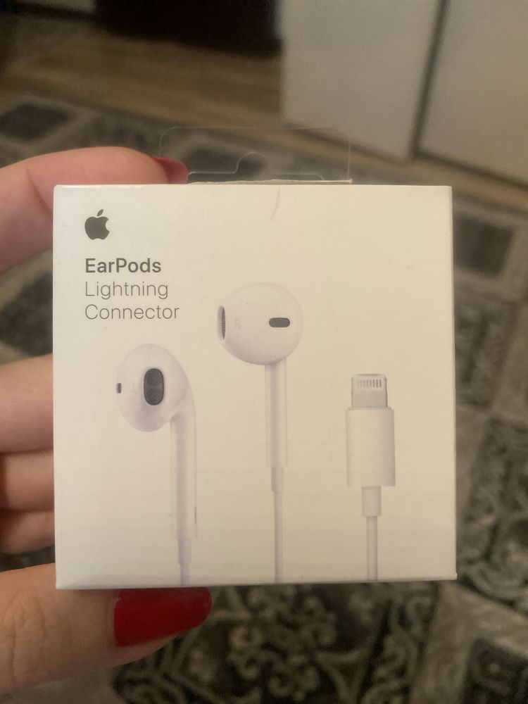 Earpods оригинал lightning connector
