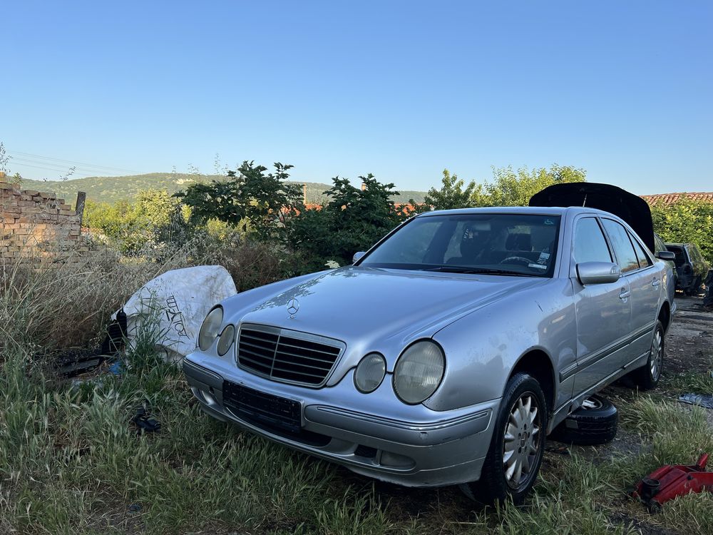 Mercedes W210 Facelift 2001г – 2.2 CDI – НА ЧАСТИ, БЕЗ РЪЖДА
