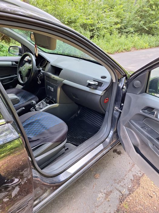 Opel astra h 1.7 pentru piese sau intreg