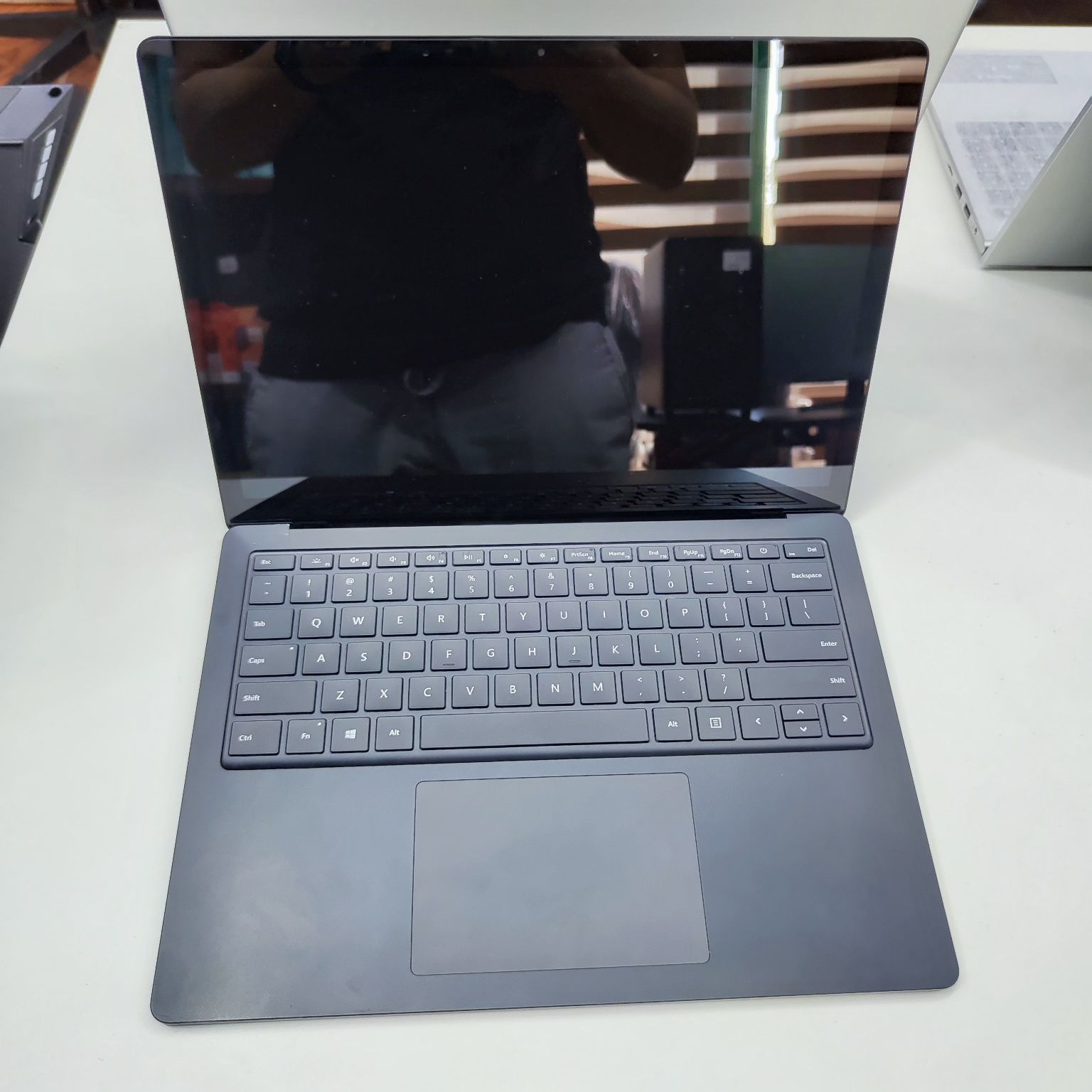 Microsoft surface laptop
