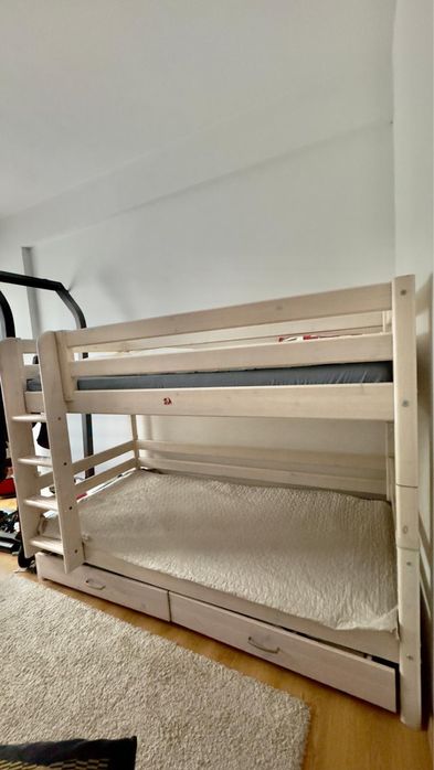 Paturi suprapuse lemn Flexa