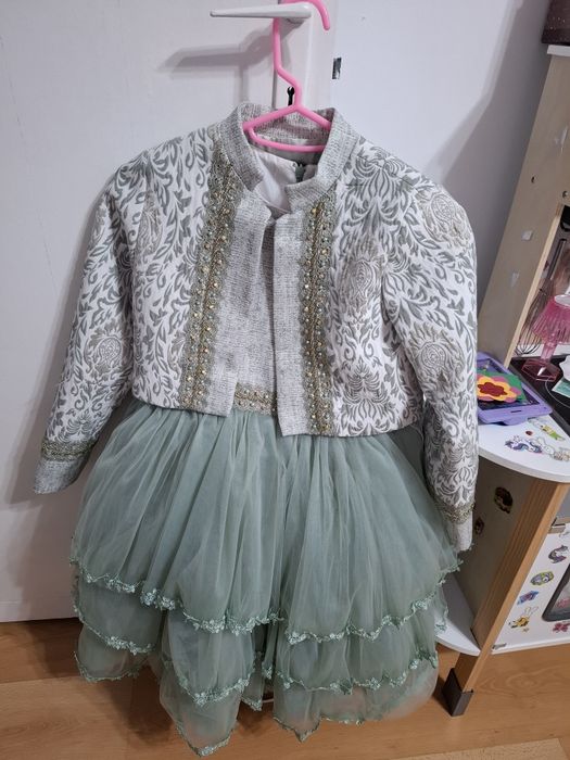 Rochie fata 10-11 ani