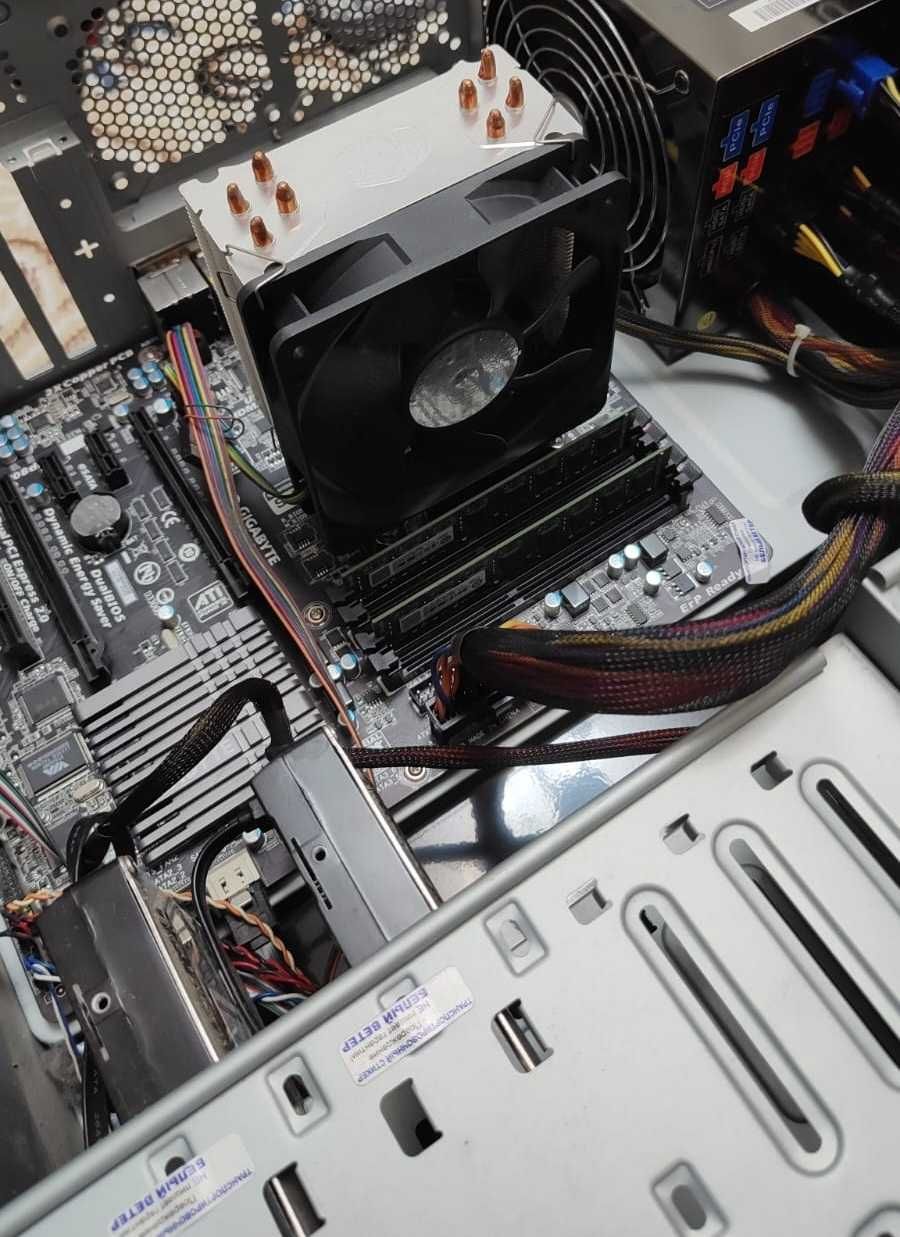 Компьютер в комплекте Intel Core i5, DDR3 8 Gb, HDD 2000 Gb, DVD-RW
