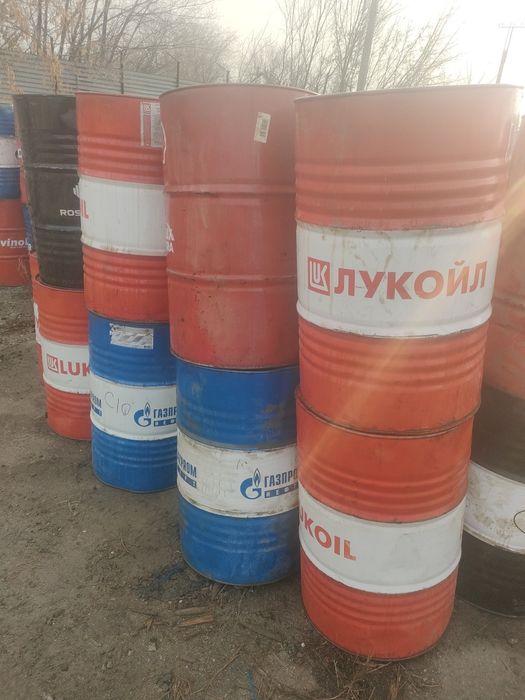 Бочки 200 литровые железные