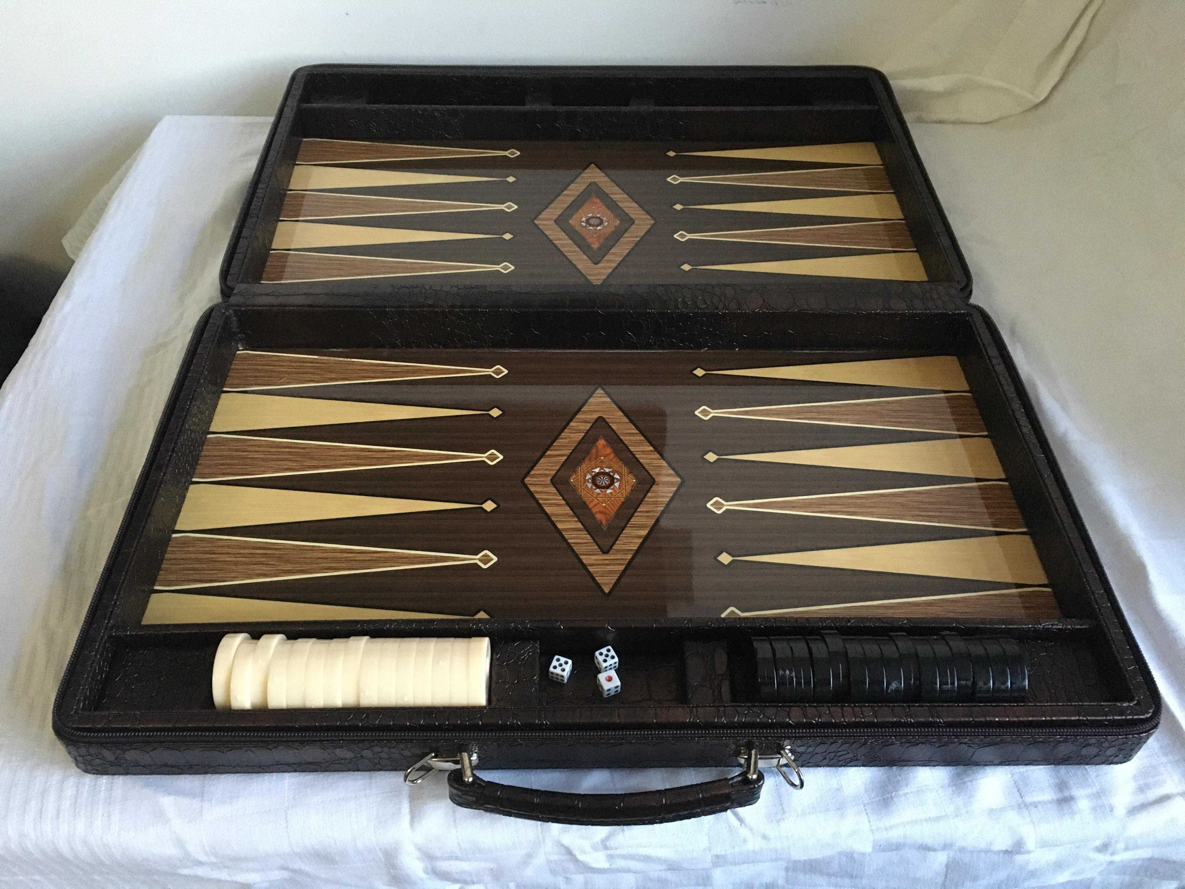 Joc Table Turcesc (joc de Table) NOU - Lux lemn lacuit. SIGILAT!