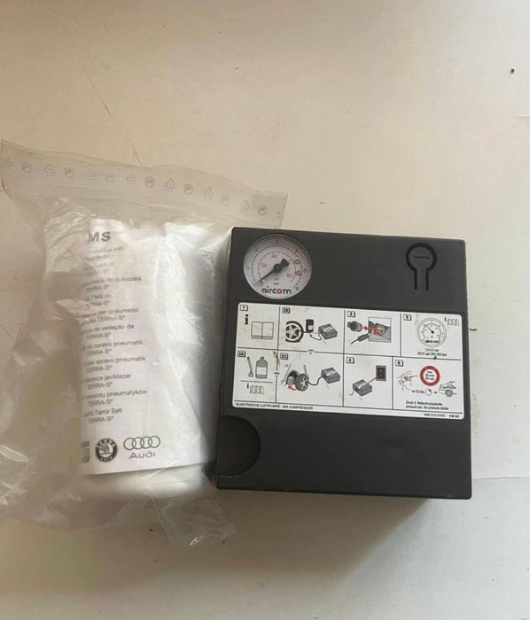 Compresor auto + kit spuma - original VW