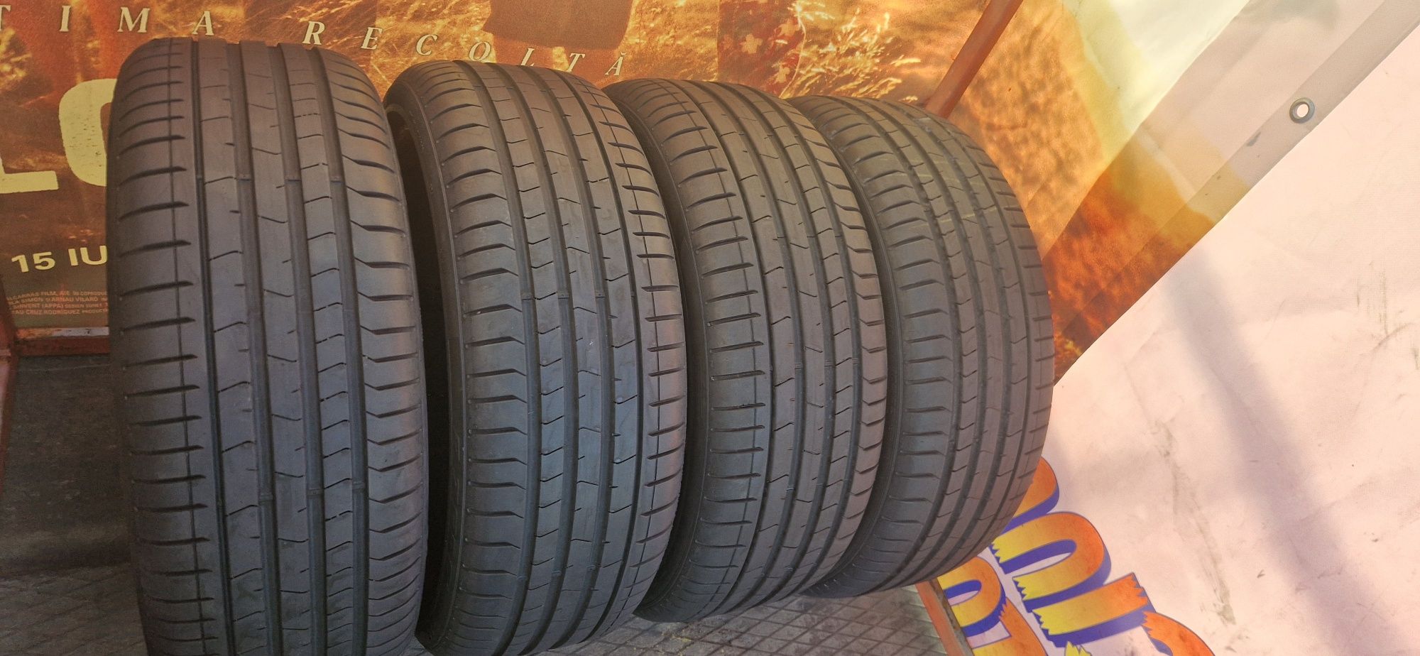 Set 4 Anvelope ca noi Pirelli 225 40 R20 de vara