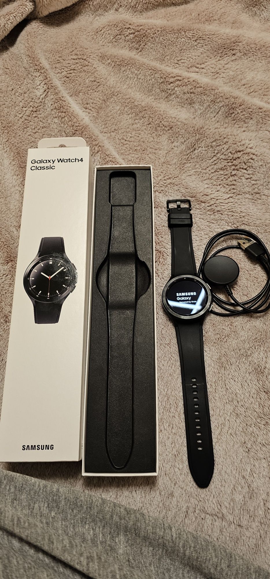 Samsung Galaxy Watch4 Classic