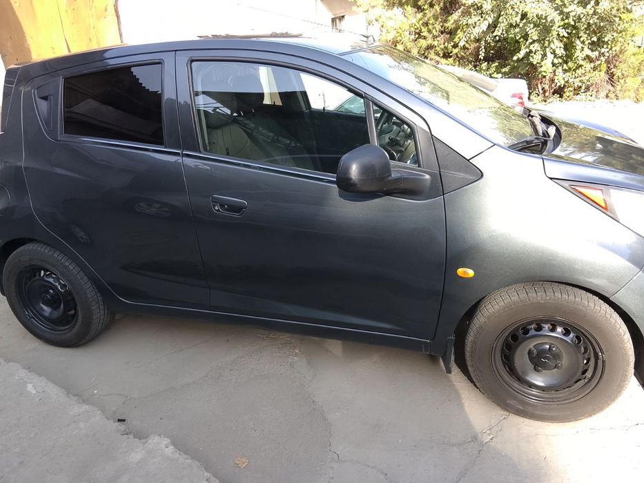 Spark sotiladi 1.25