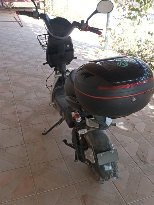 Sukuter sotiladi