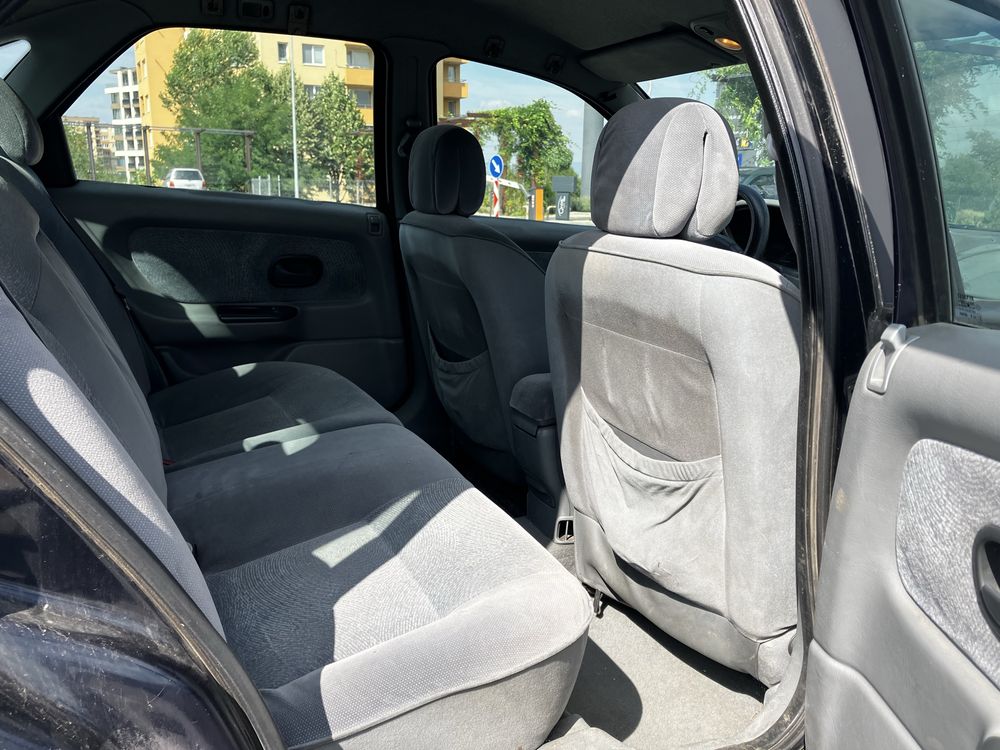 Renault Laguna 1.6 16V 107 к.с.