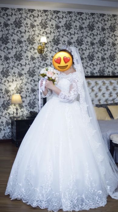 Свадебное платье