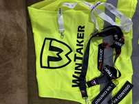 Jacheta vestă reflectorizantă WinTaker/WinTruck și 4 brelocuri