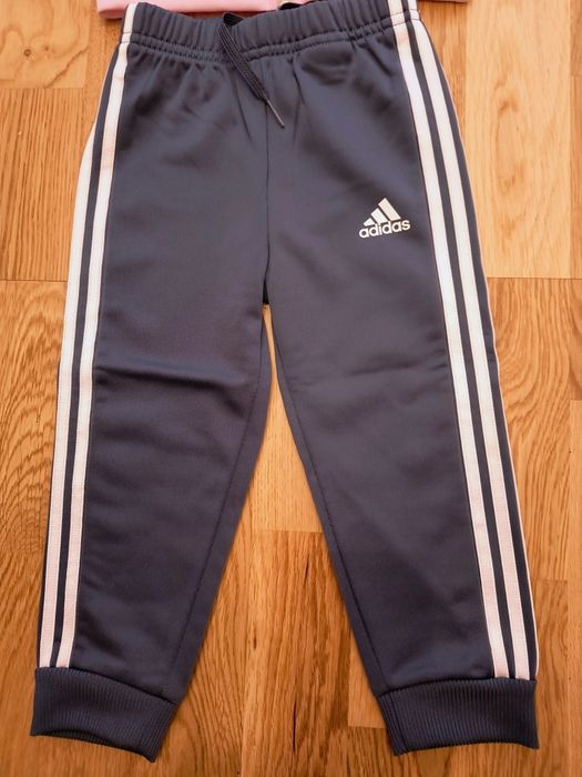 Trening Adidas bebeluși fetite nou fara eticheta