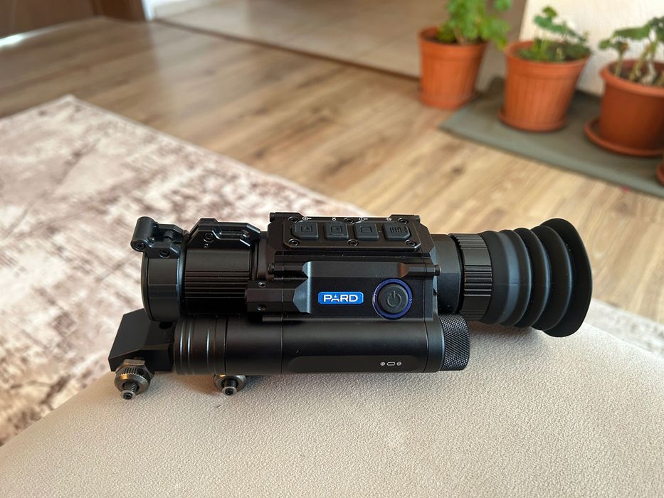 PARD NV008S – дигитален нощен прицел, отлично състояние