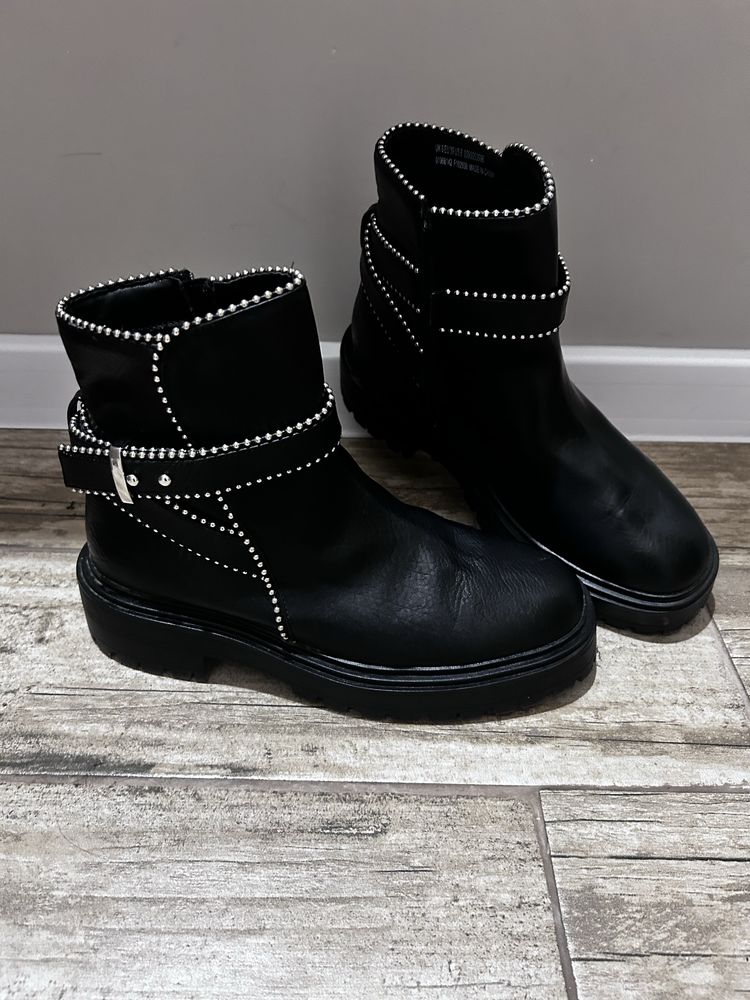 Боти Asos 39 номер