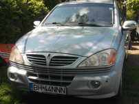 Ssangyong  kiron 4x2-4x4 cu reductor 2000 cn 140 cp automat proprietar