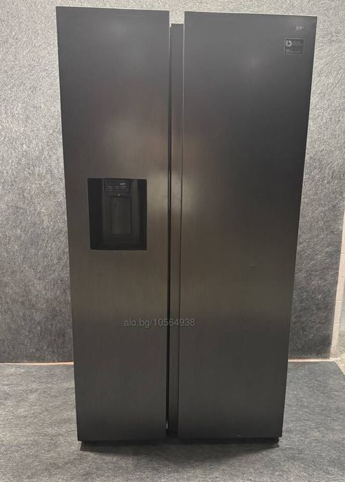 Хладилник side by side Samsung