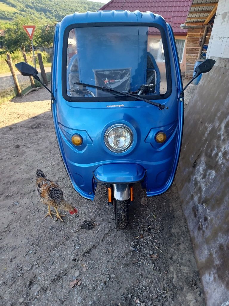 Triciclu electric