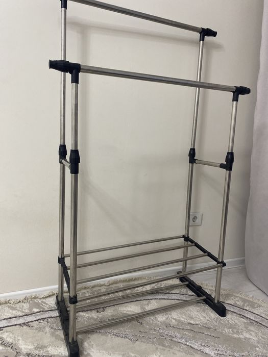 Вешалка для одежды