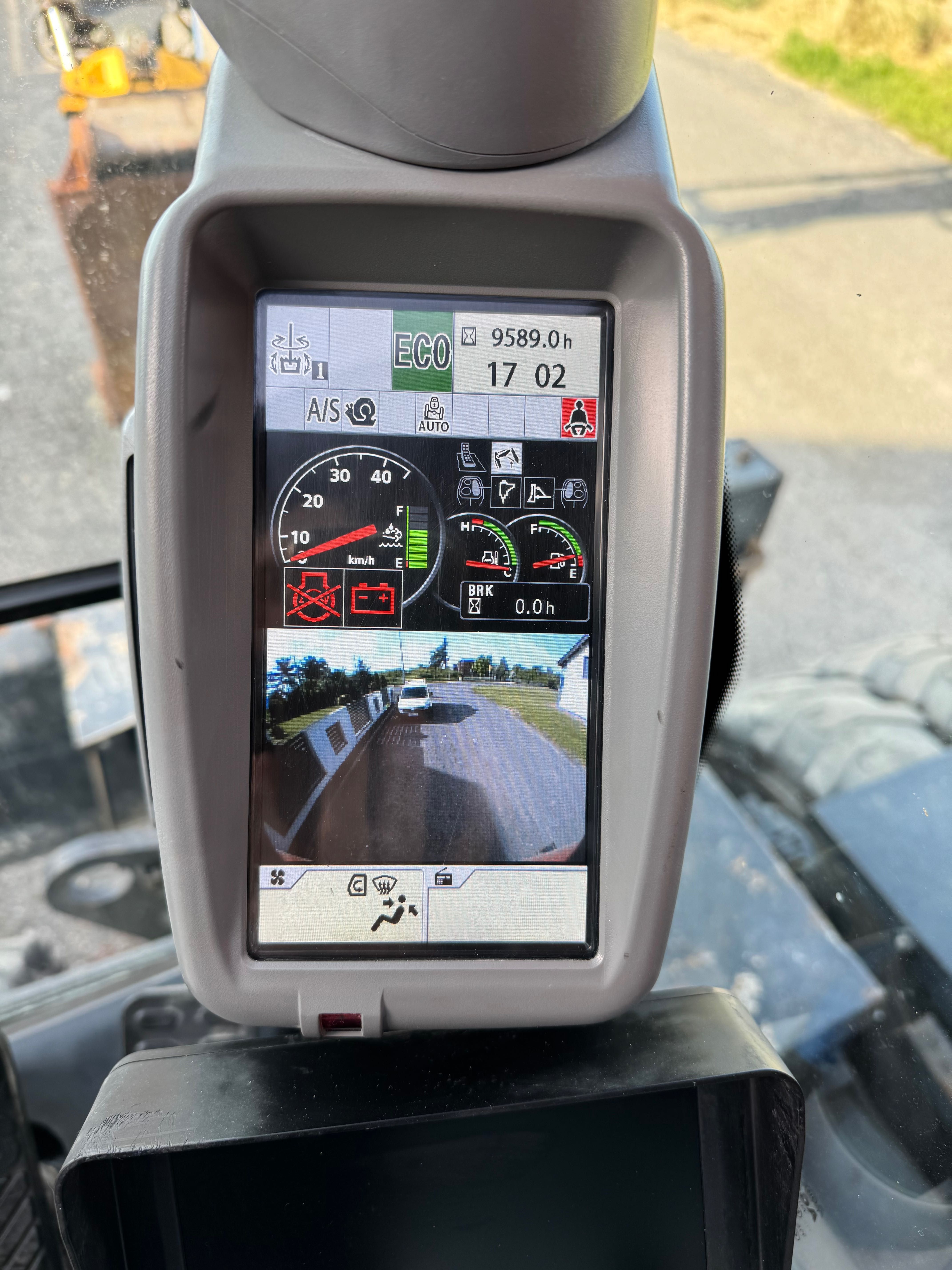 Hitachi ZX140 W6 rototilt engcon excavator cu roți 2019