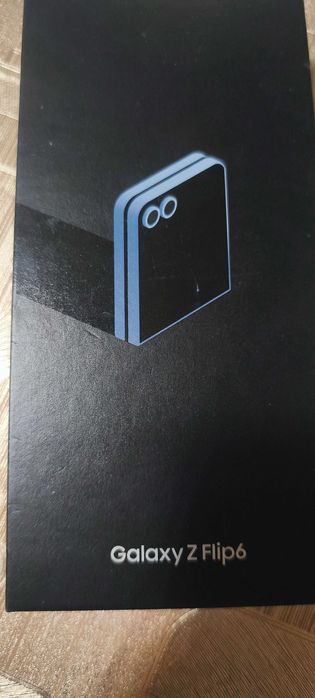 KATO НОВ! Samsung Galaxy Z Flip 6 5G 256GB 12RAM Mint . Гаранция !