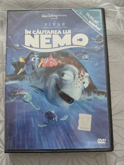 Vând DVD cu filmul în căutarea lui Nemo.