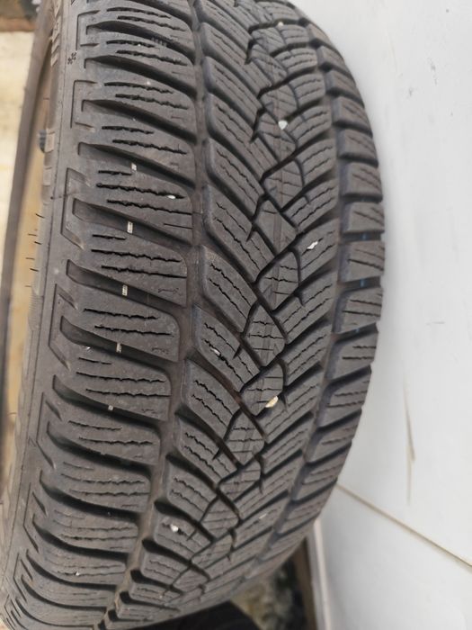 Set  4 Jante Ford Fiesta 4×108. Cu  anvelope M+S 195/50R15.