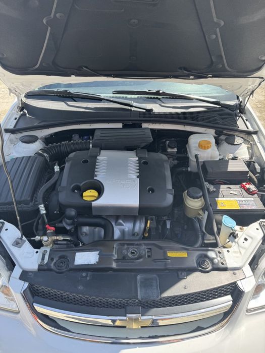 Lasetti 1.8 yaxshi xolatda