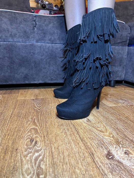 Сапоги с сумкой.