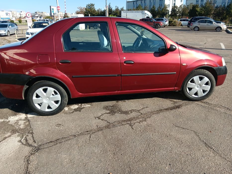 Dacia Logan = 1,6 = aer condiționat =