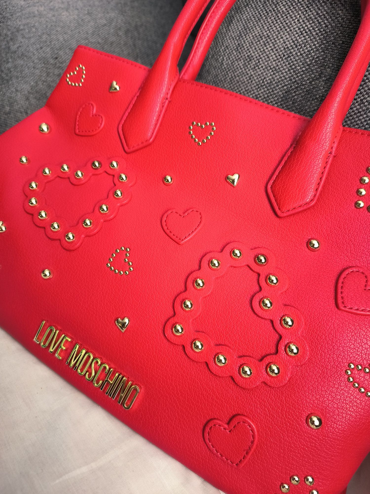 Червена чанта Love Moschino