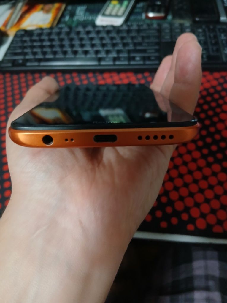 Продам свой Redmi 8A