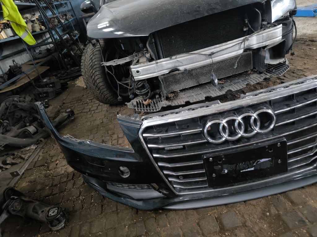 Предна Sline броня Audi A7