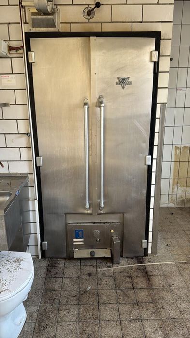 Afumatoare inox cu carucior
