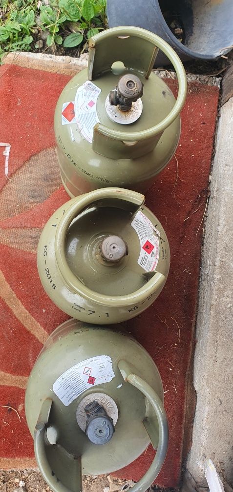 Recipient gaz butelie doar pentru camper nu este de tip petrom