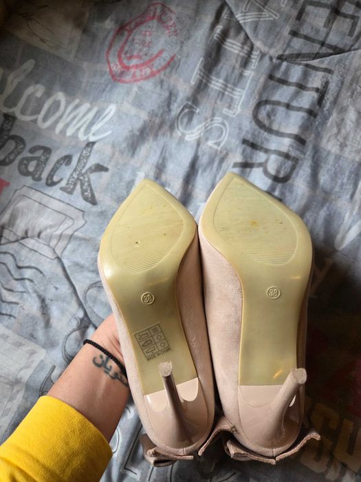 Продавам токчета